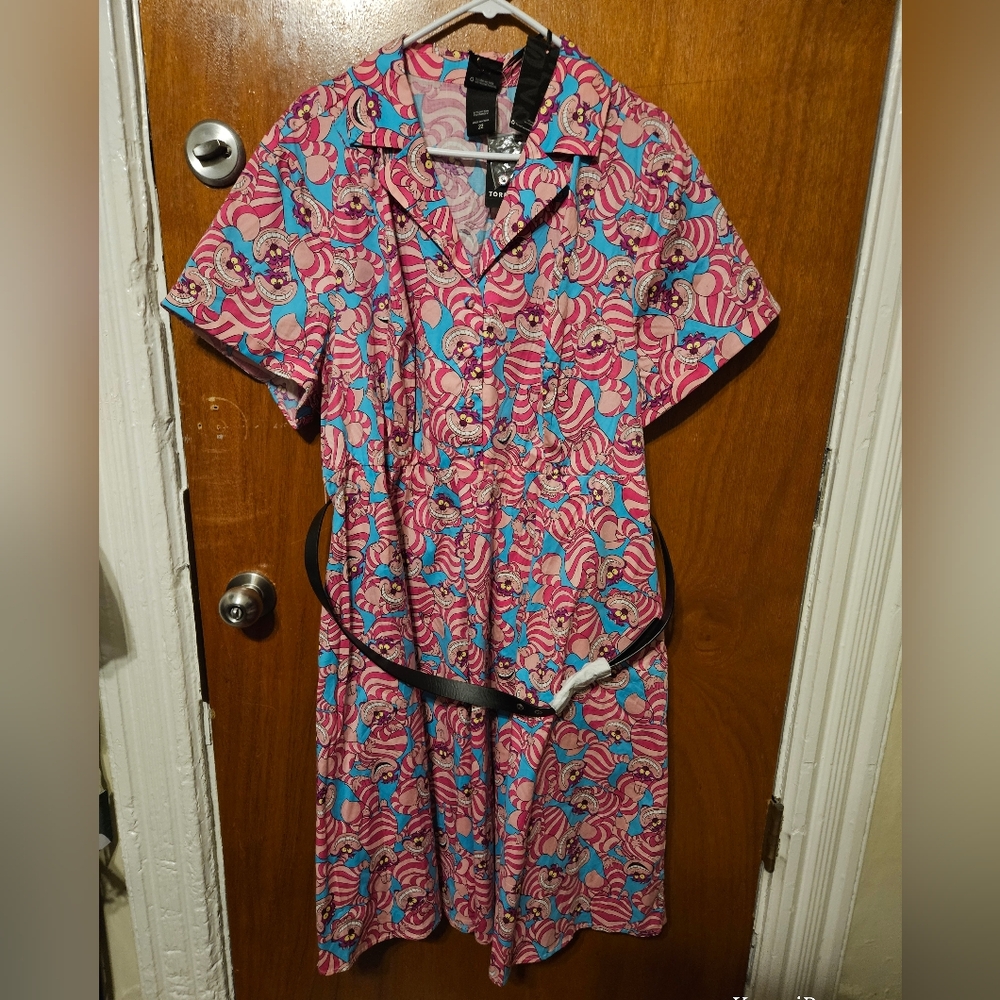 Torrid/ Disney Cheshire Cat dress